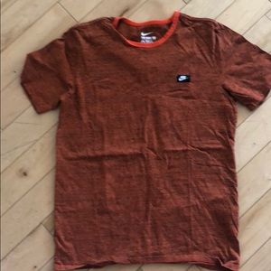 Nike tshirt